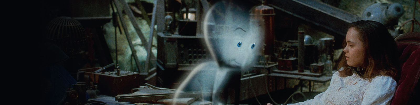 Christina Ricci and Casper the friendly ghost in Casper