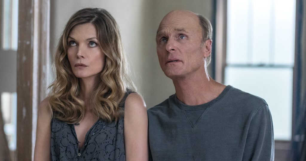 Michelle Pfeiffer and Ed Harris in mother!